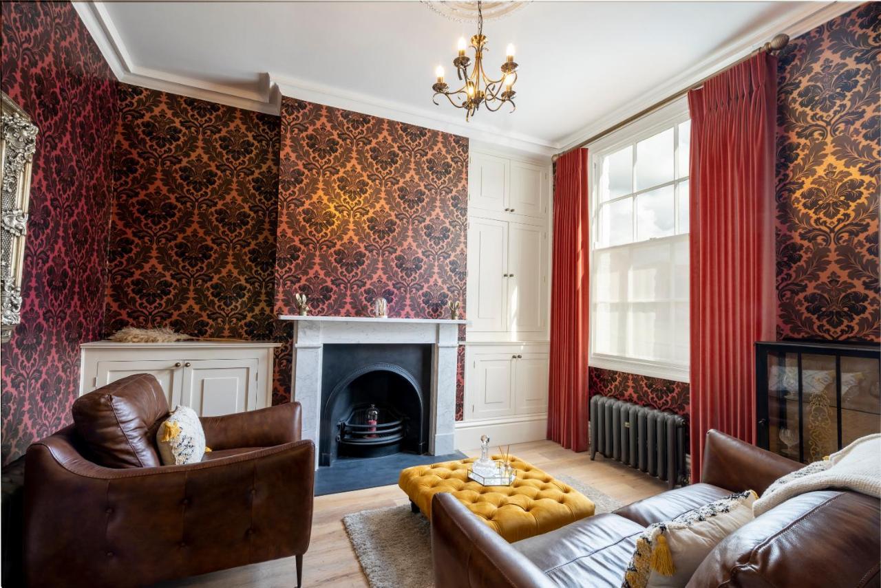 Clifford's Townhouse *